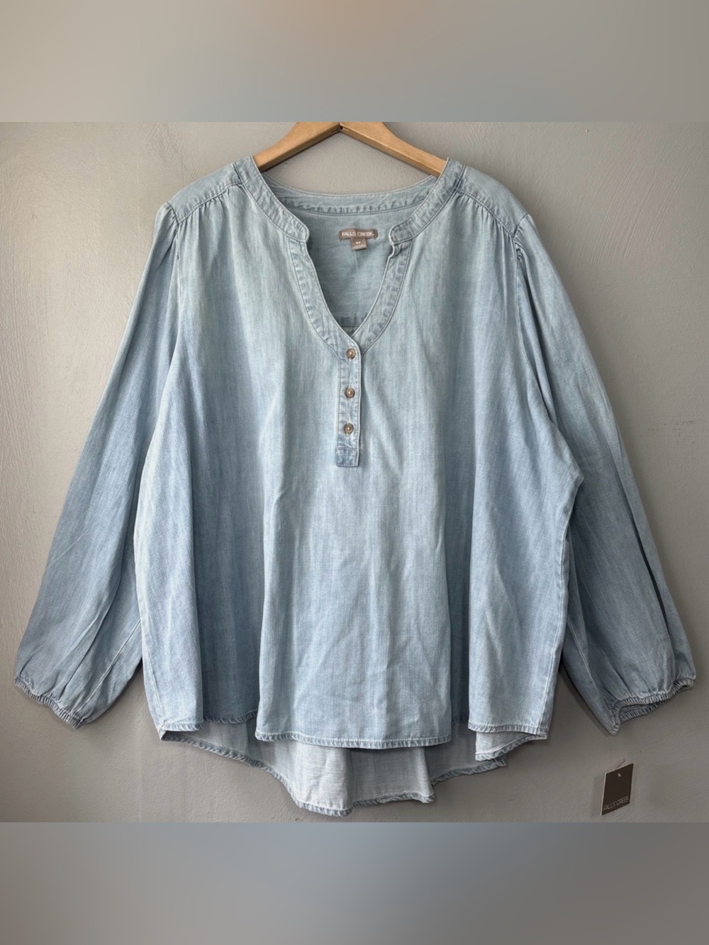 Light Blue Women's chambray shirt - Classic Lightweight Denim